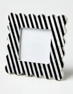 Black Line Photo Frame