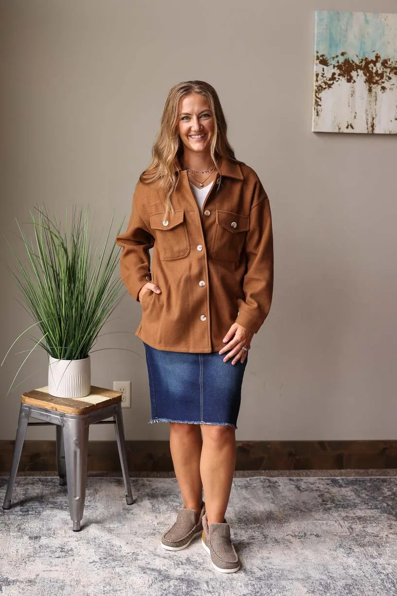 Camel Button with Pockets Coat • 2XL PLUS