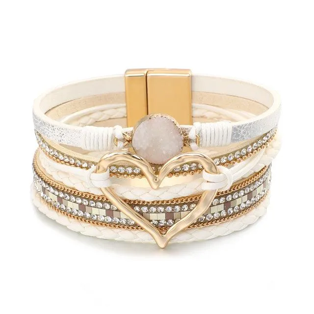 'Dalgu' Heart Charm Cuff Bracelet - white