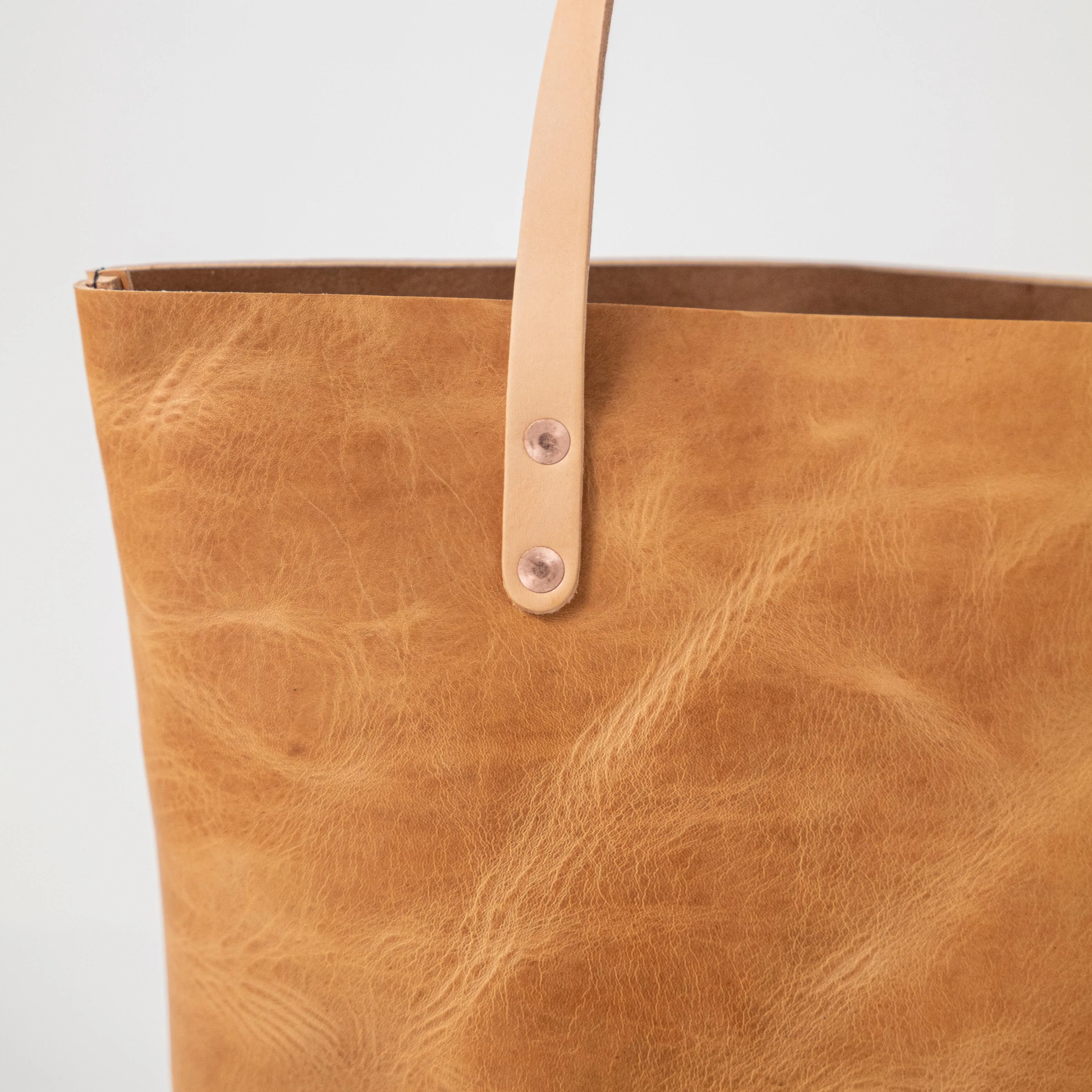 Natural Derby Tote