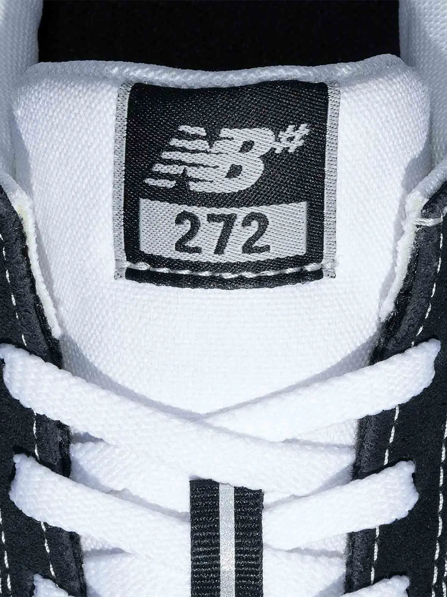 New Balance Numeric 272 - Black / White