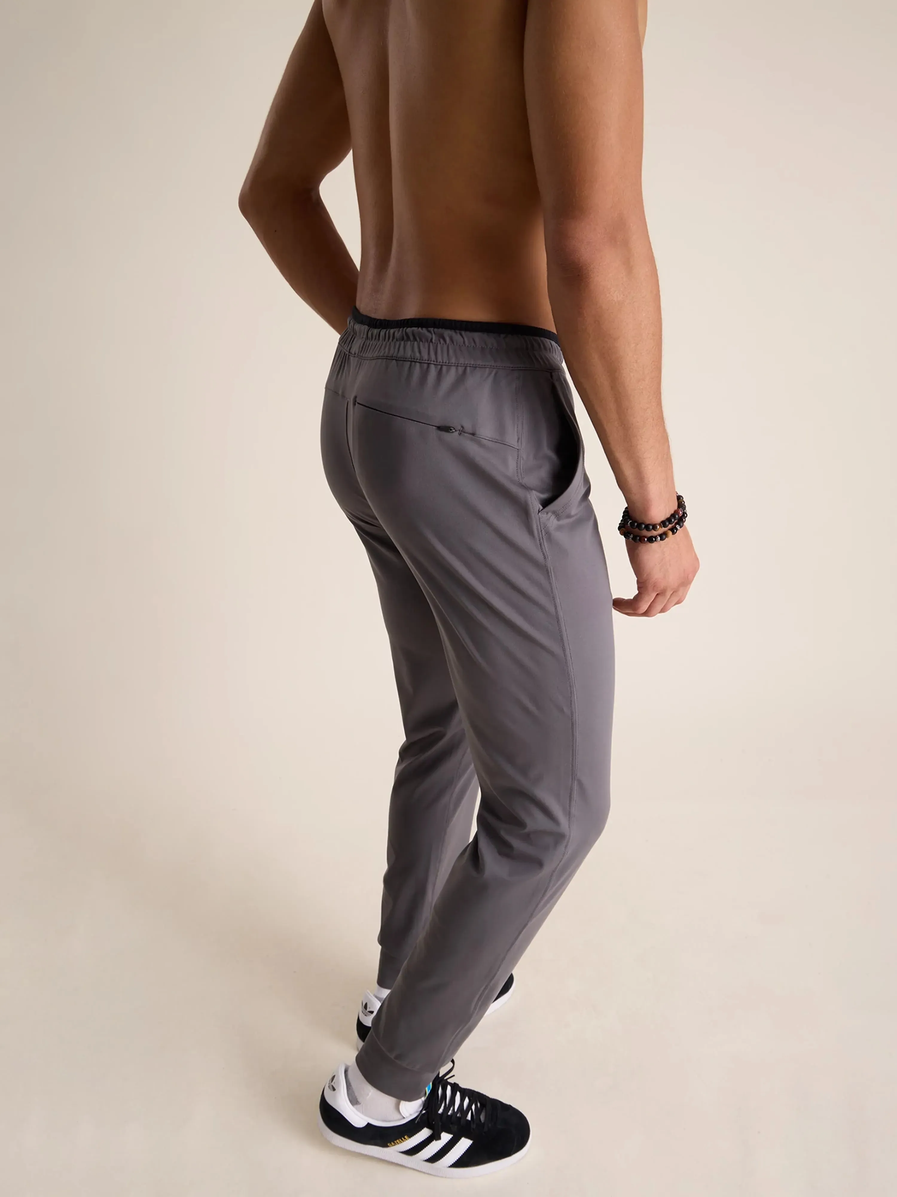 The Steel Gray (Movementum Jogger)