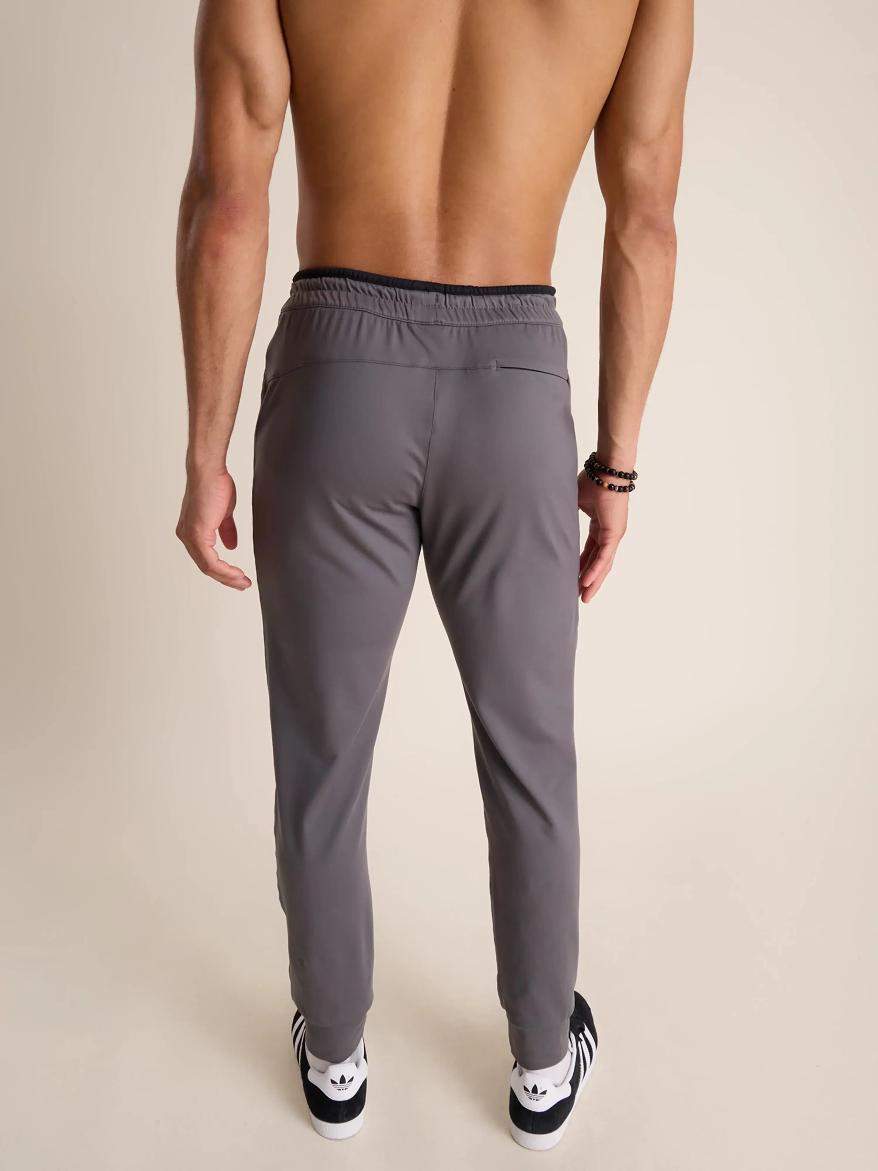 The Steel Gray (Movementum Jogger)