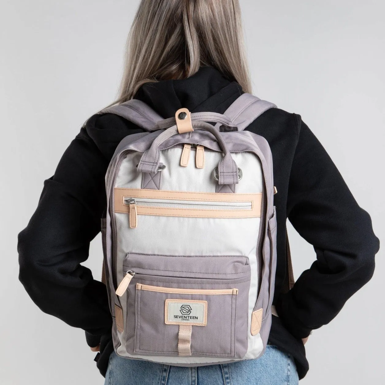 Wimbledon Backpack - Grey with Cream